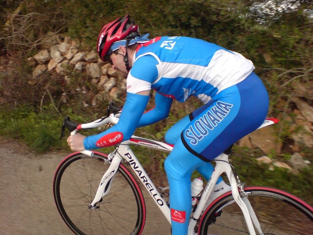 Patrik skúša Pinarello.