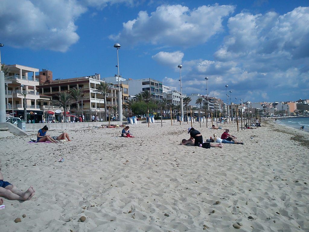 Pláž S - Arenal.